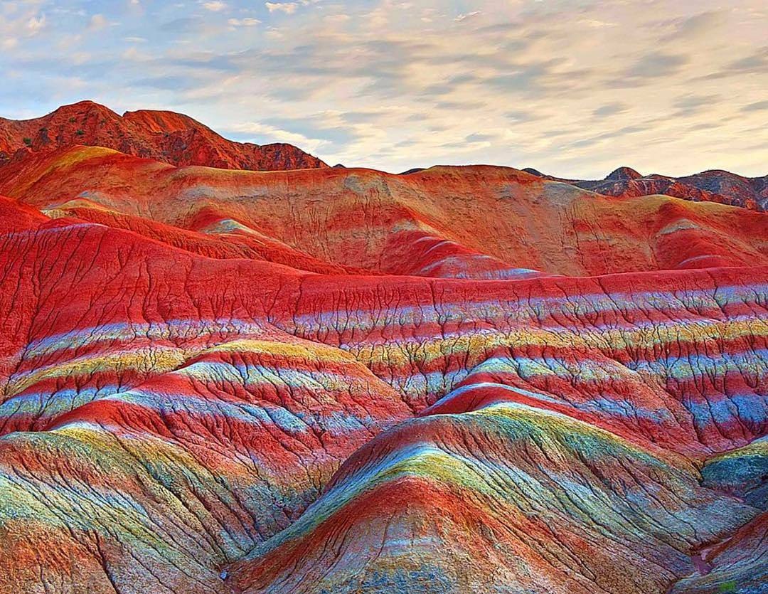 zanjan-mahneshan-colored-mountains کوه های رنگی ماهنشان زنجان