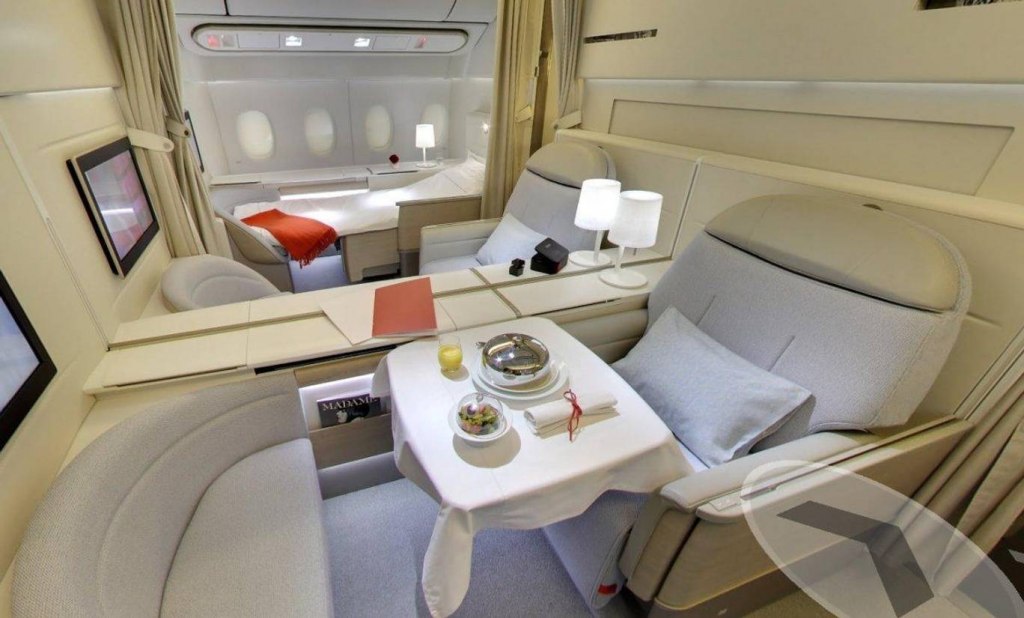 هواپیمایی با تخت خواب و امکانات ویژه برای مسافرین
