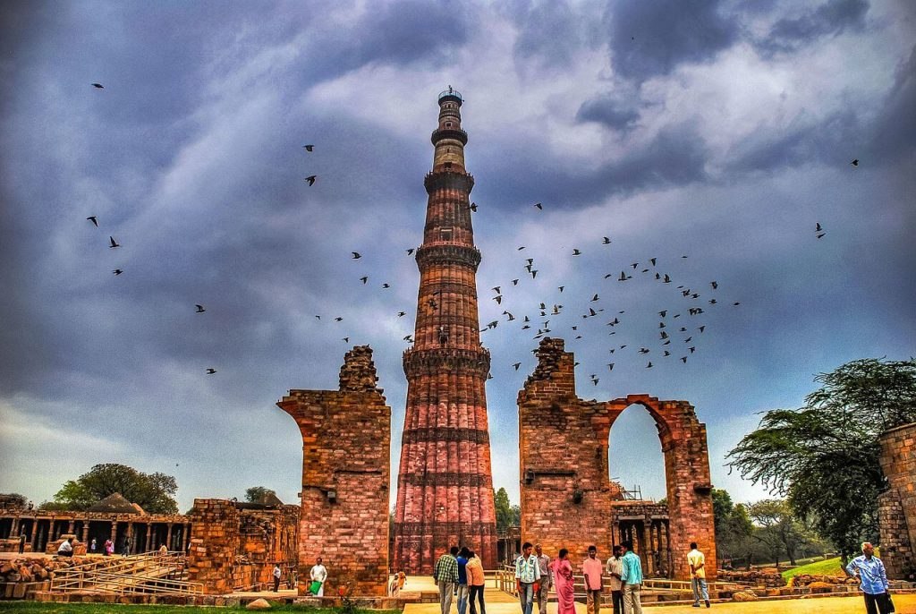 1- قطب مینار | Qutb Minar